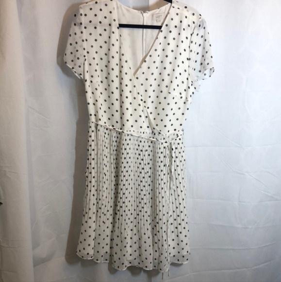 Loft Outlet Polka Dot Summer Dress - Picture 2 of 4